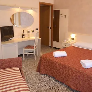 gold-hotel-bordighera.hotelitalianriviera.com/